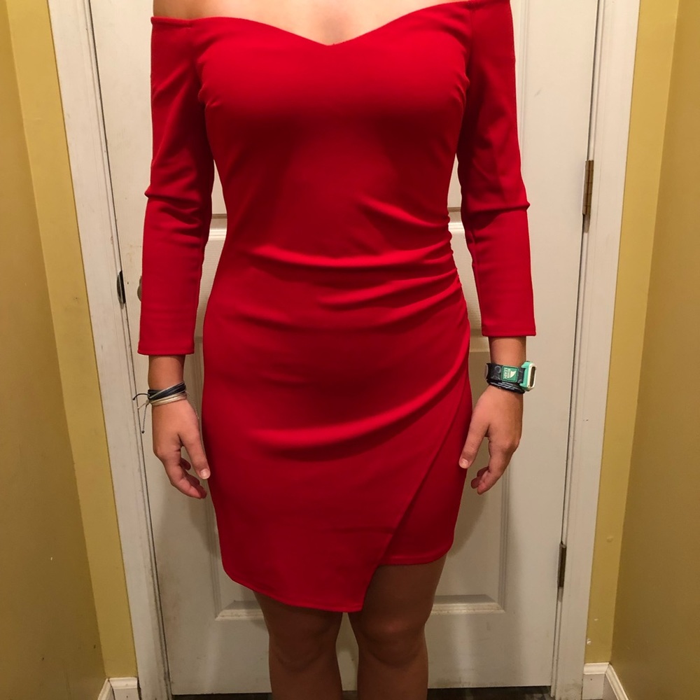 Red body con off the shoulder